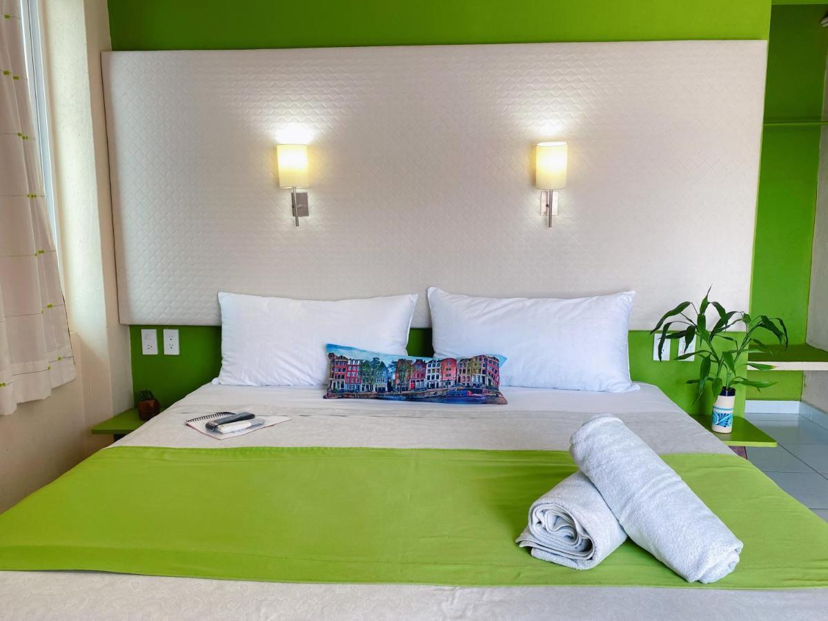 Casa Mia Hotel Puerto Escondido  Luaran gambar